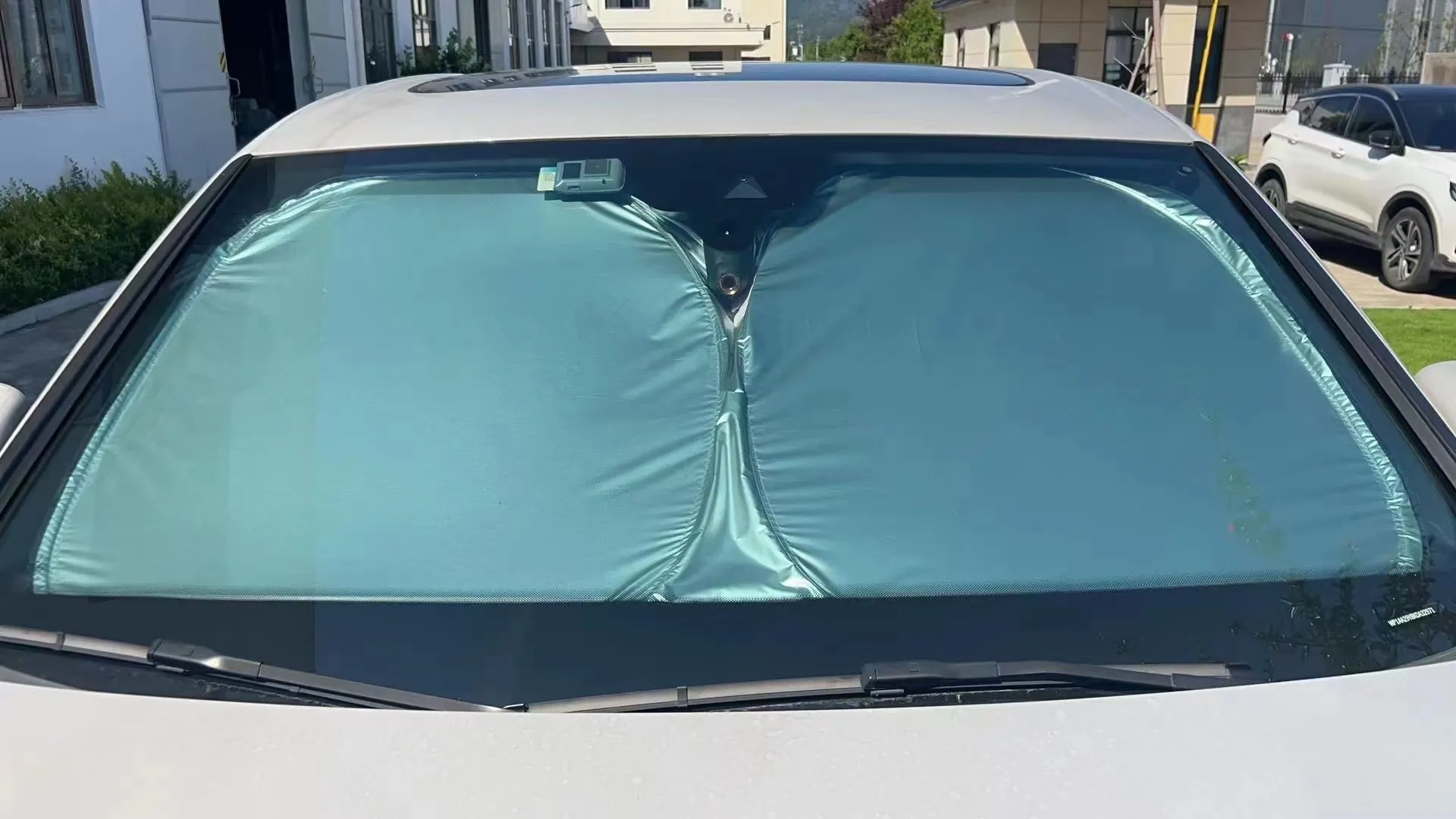 Фольга на лобовое стекло 145 на 80 см